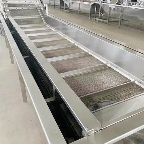 不锈钢链板输送机定制清洗流水线链板式输送机物料爬坡链板提升机