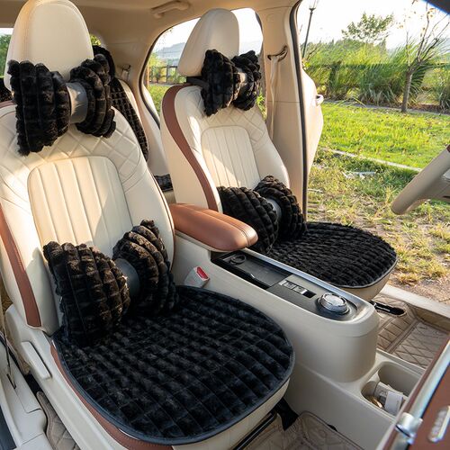 新品汽车腰靠女生车载内饰网红insF风座椅头枕冬季毛绒主驾驶靠背