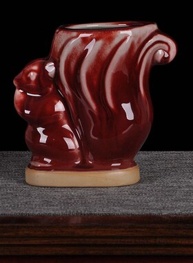 极速景德镇c陶瓷器新中式松鼠创意笔筒礼品客厅办公装装饰工艺品