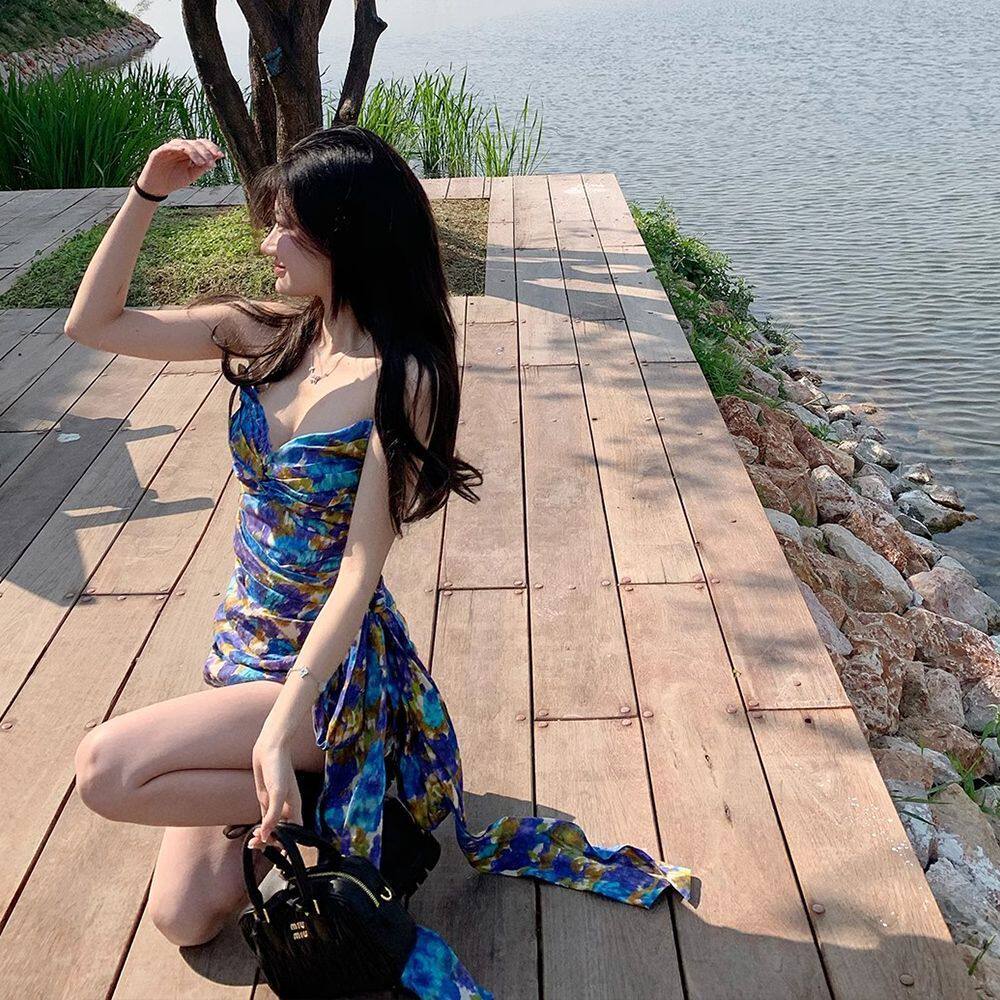 夏新款碎花侧飘带蝴蝶结设计抹胸连衣裙女收腰短裙子潮