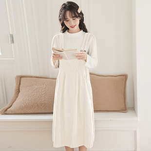 女z2023秋冬新款 极速复古灯芯绒背带裙两件套装 气质显瘦内搭神器