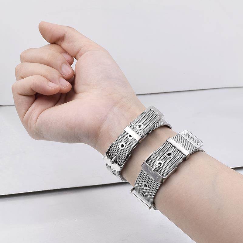 简约港风手链男女手腕带钛钢手环情侣手表带手镯手饰可碰水不掉色