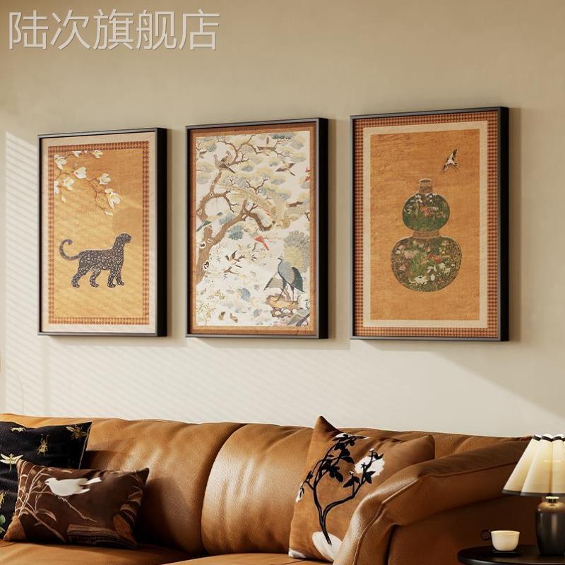 中古风客厅装饰画法式复古艺术沙发背景墙壁画高级感复式楼梯挂画图片
