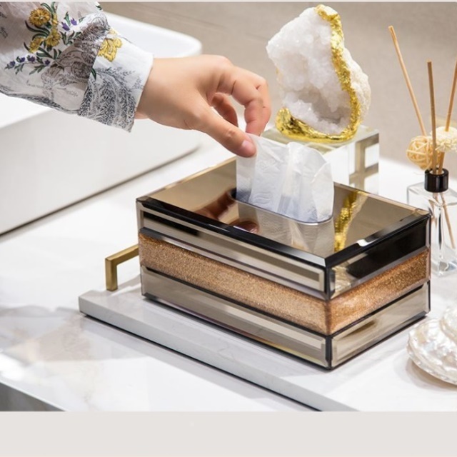 ins风意式轻奢风餐厅抽纸盒客厅卧室桌面防水创意家用玻璃纸巾盒