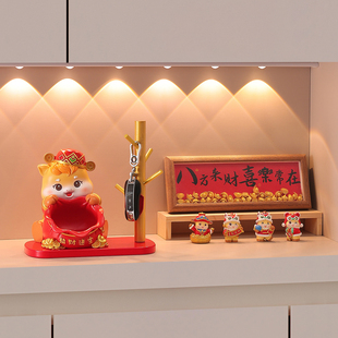 国潮马年吉祥物钥匙收纳摆件进门玄关家居桌面生肖马装 饰乔迁礼物