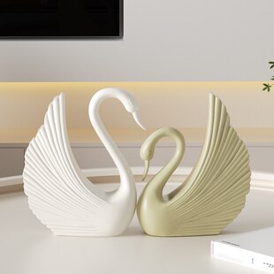 天鹅一对装饰摆件寓意高级感小众奶油风客厅电视酒柜乔迁新居礼品