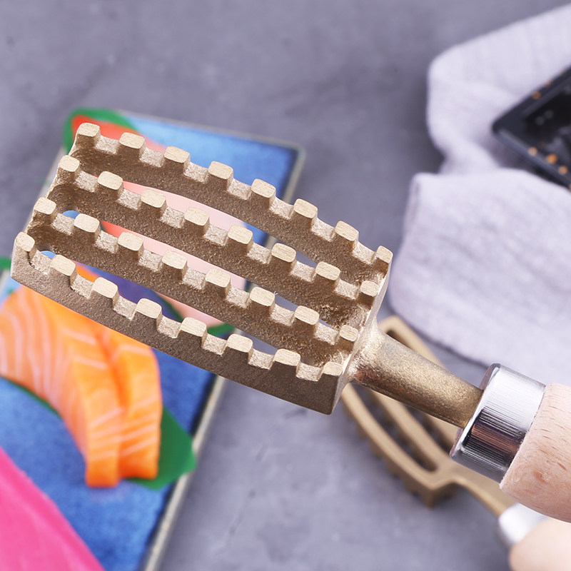 日式鱼鳞刨刮鳞器去除鱼鳞实木黄铜鱼鳞刷刮鳞器具商用家用鱼鳞刨