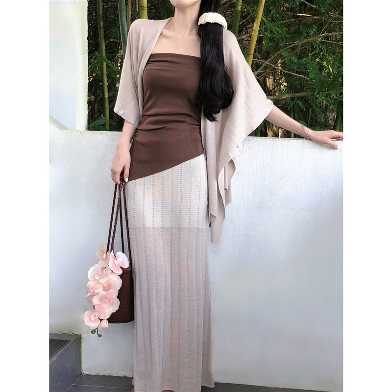 橘里新茶旧事清冷温柔坑条针织鱼尾半身裙女秋修身内搭背心套装