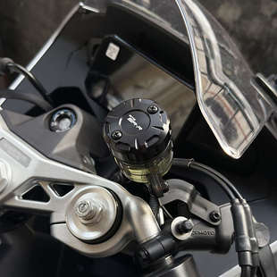 适用春风675SR 500SR 675NK改装前刹车油壶盖油杯盖上泵盖配件