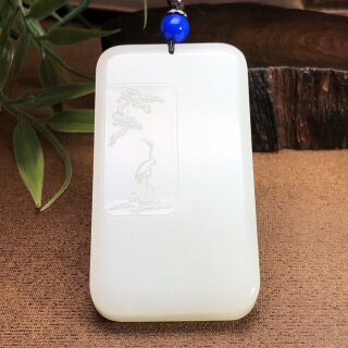 脂白新疆和田玉山料羊脂白玉亭亭玉立莲花吊坠浮雕大师工艺保真