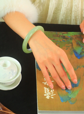 天然玉石新疆和田玉冰底晴水手镯