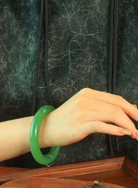 和田玉老坑冰底粉青碧玉镯平安镯