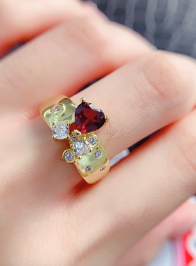 石榴石戒指琼瑞阁轻奢时尚
