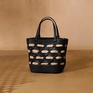 裘&&真植鞣牛皮菜篮子编织包女手提单肩斜挎沙滩包大容量水桶包