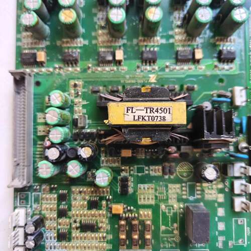 可维修BZD300 93KW，，，富凌变频器驱动板主板整体成色如图拆