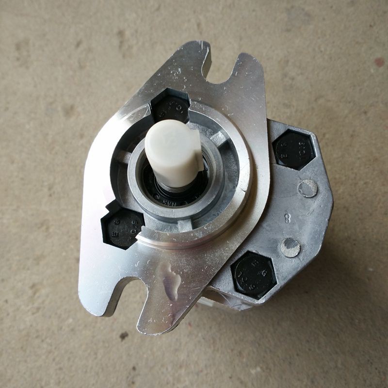 带锯床配件液压油泵 宏志u齿轮泵1450转/分数控机床调压泵