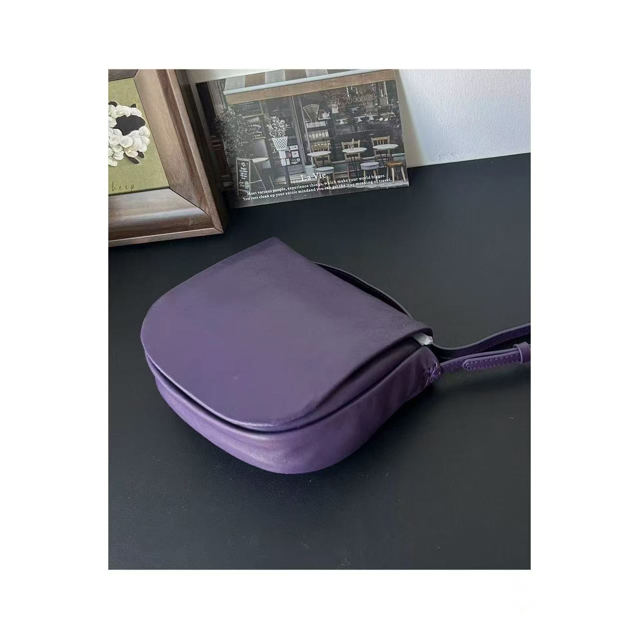 2025软糯早秋新款慵懒风百搭复古斜挎迷你小包女8252