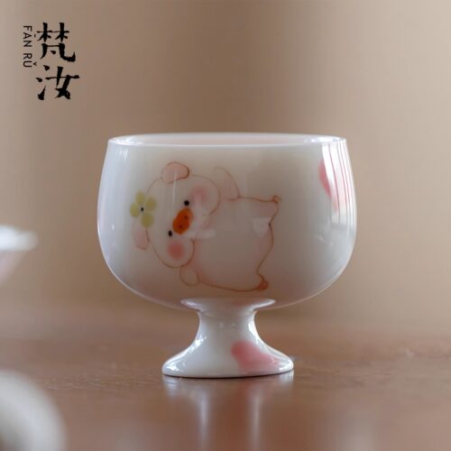 梵汝 创意高档手绘萌猪主人杯景德镇陶瓷品茗杯功夫茶具茶杯女士