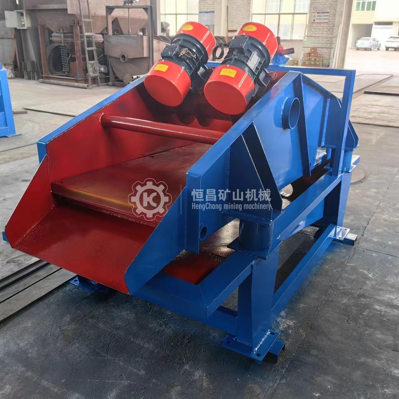 恒宏矿用脱水筛耐冲击耐腐蚀小型脱水振动筛用于尾矿干排