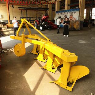 工地施工用的3铧4铧翻土工程犁农田土壤深耕机旧村复耕用的耕地机