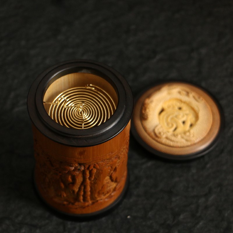 十几年老竹满工纯手工雕刻浮雕工艺张念超制虫具蝈蝈罐竹雕收藏