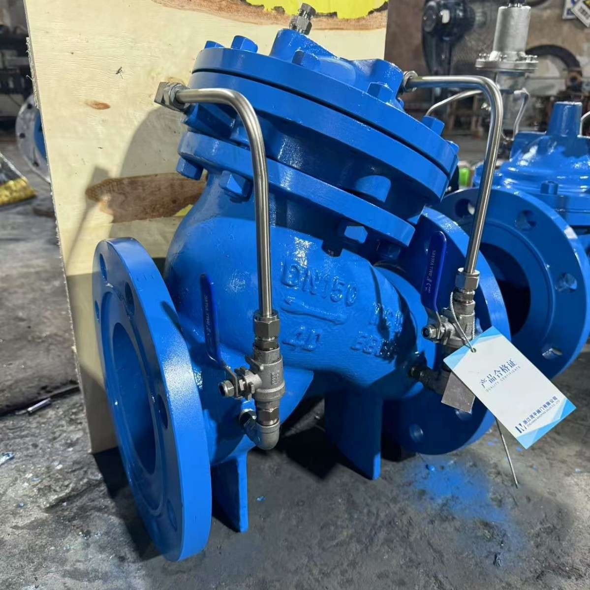 DN700大口径JD745X-16C隔膜式多功能水泵控制阀铸钢WCB法兰连接
