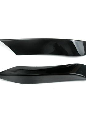 适用于15-18款宝马M3F80F82F83M4改装亮黑树脂上灯眉上包角贴