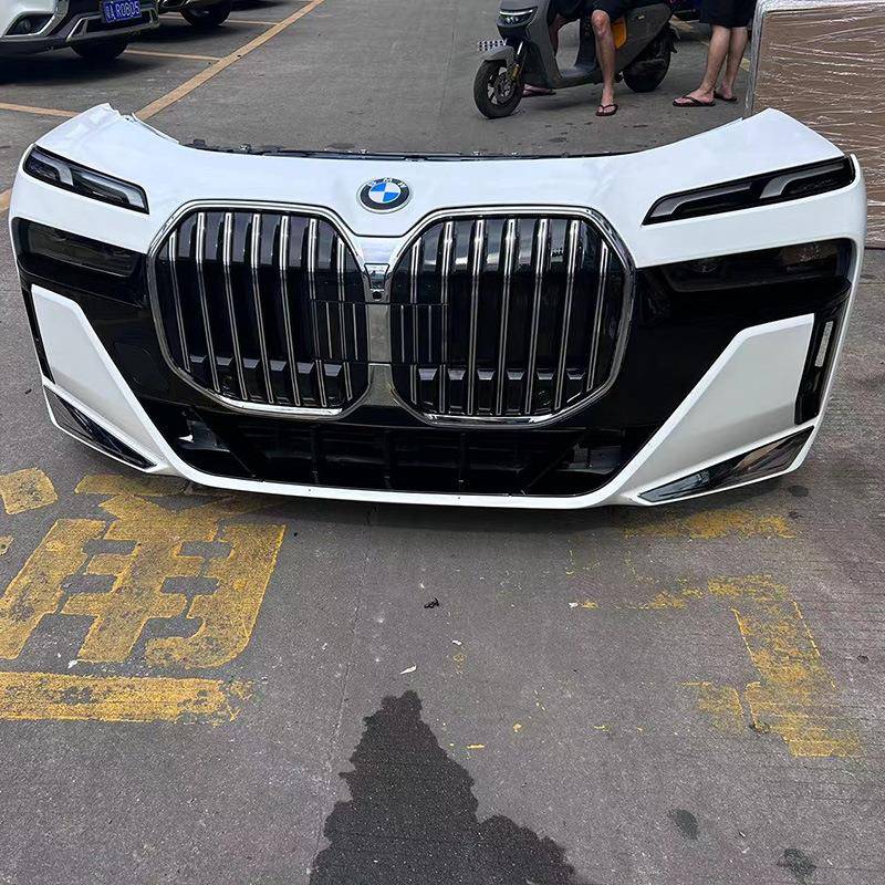 适用于宝马7系730740G70前嘴前保险杠总成大灯尾灯机盖叶子板