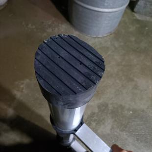 梯子防滑脚防滑垫圆脚套铝合金竹节升降伸缩楼梯配件底座黑皮套子