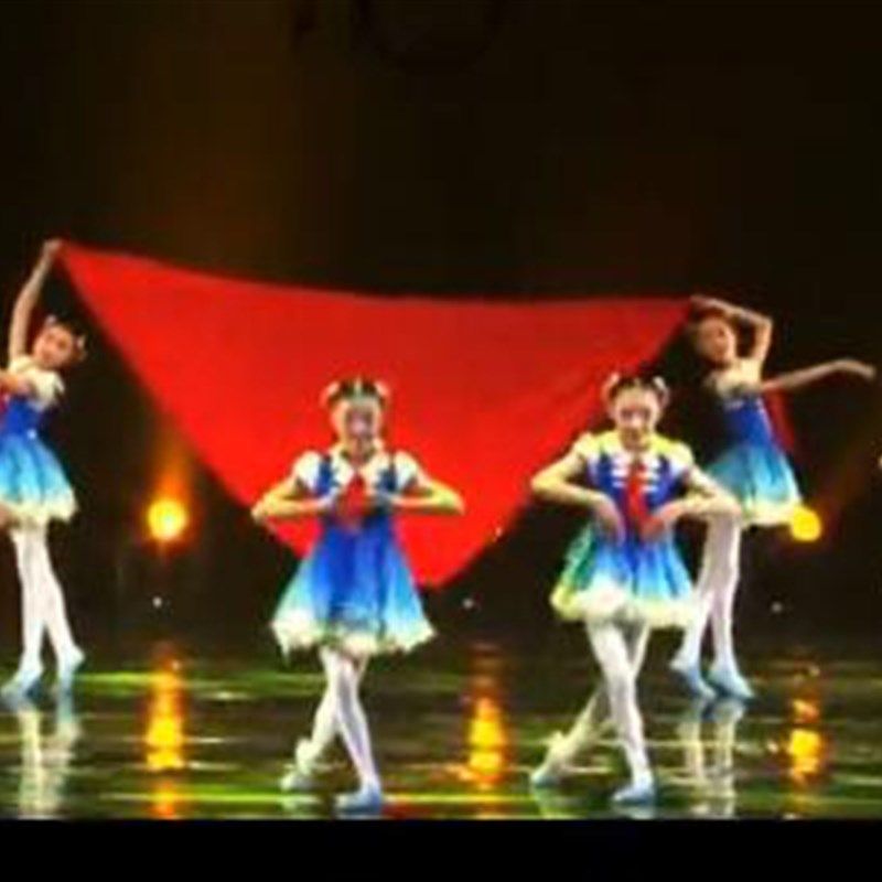 当我戴上红领巾儿童演出道具大红领巾三角巾舞台巾定做,童装/婴儿装/亲子装,儿童演出服,淘宝优惠券,粉丝福利购,淘宝优惠卷