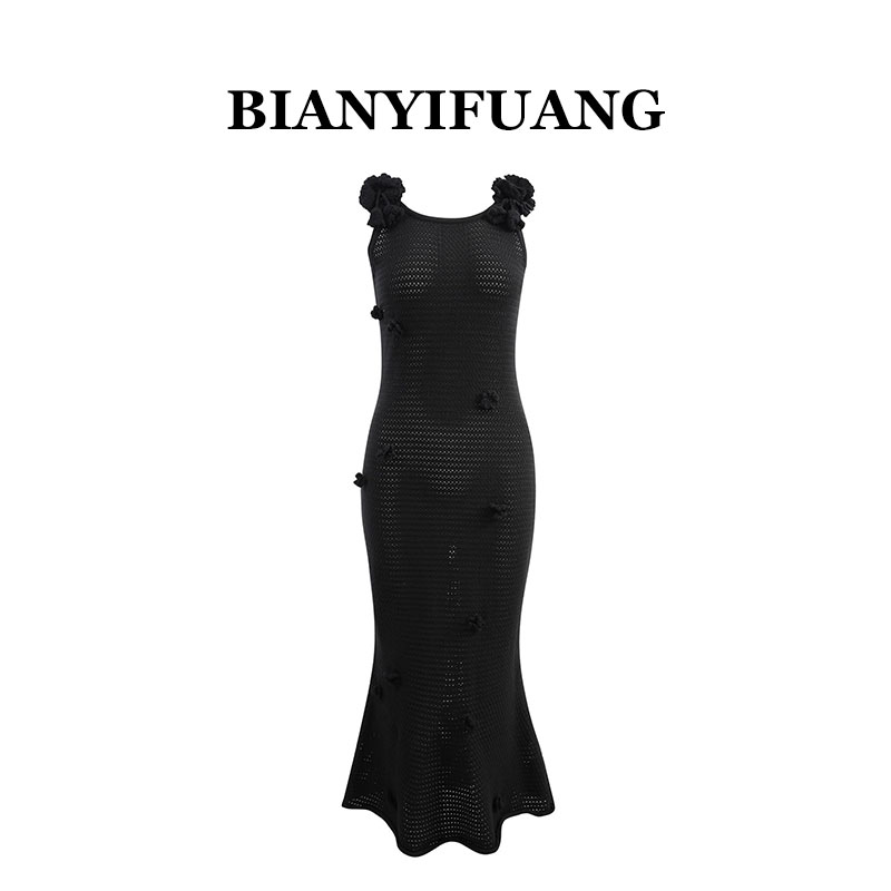 BIANYIFUANG26新款包臀裙子气质重工立体花朵针织吊带鱼尾连衣裙