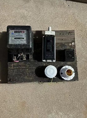 怀旧老物件老式冰糕木箱子煤油灯旧镜子电表合集复古摆件装饰道具