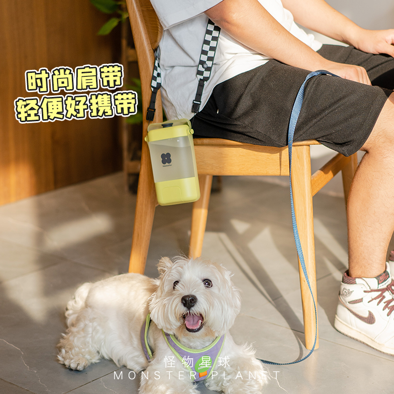 喵乎汪也狗狗外出水杯便携吨吨壶斜挎宠物随行杯多功能水壶饮水器