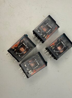全新原厂 中间继电器RXM2AB1P7 RXM4AB1P7 230V 带测试按钮 无LED