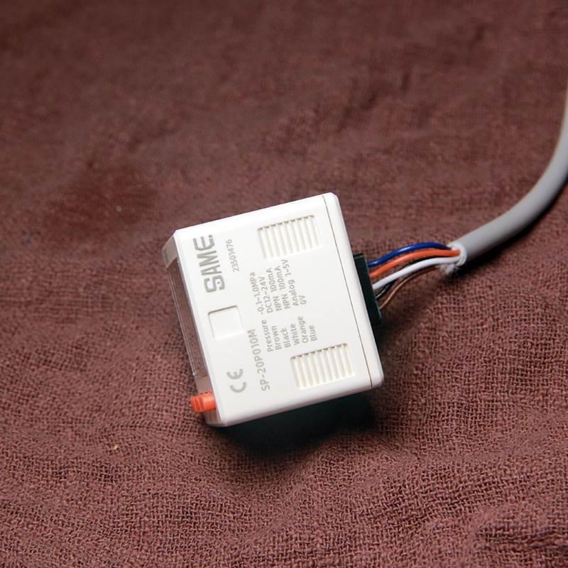 防水SAME气压表数显压力开关 防护真空负压表 电压电流模拟量