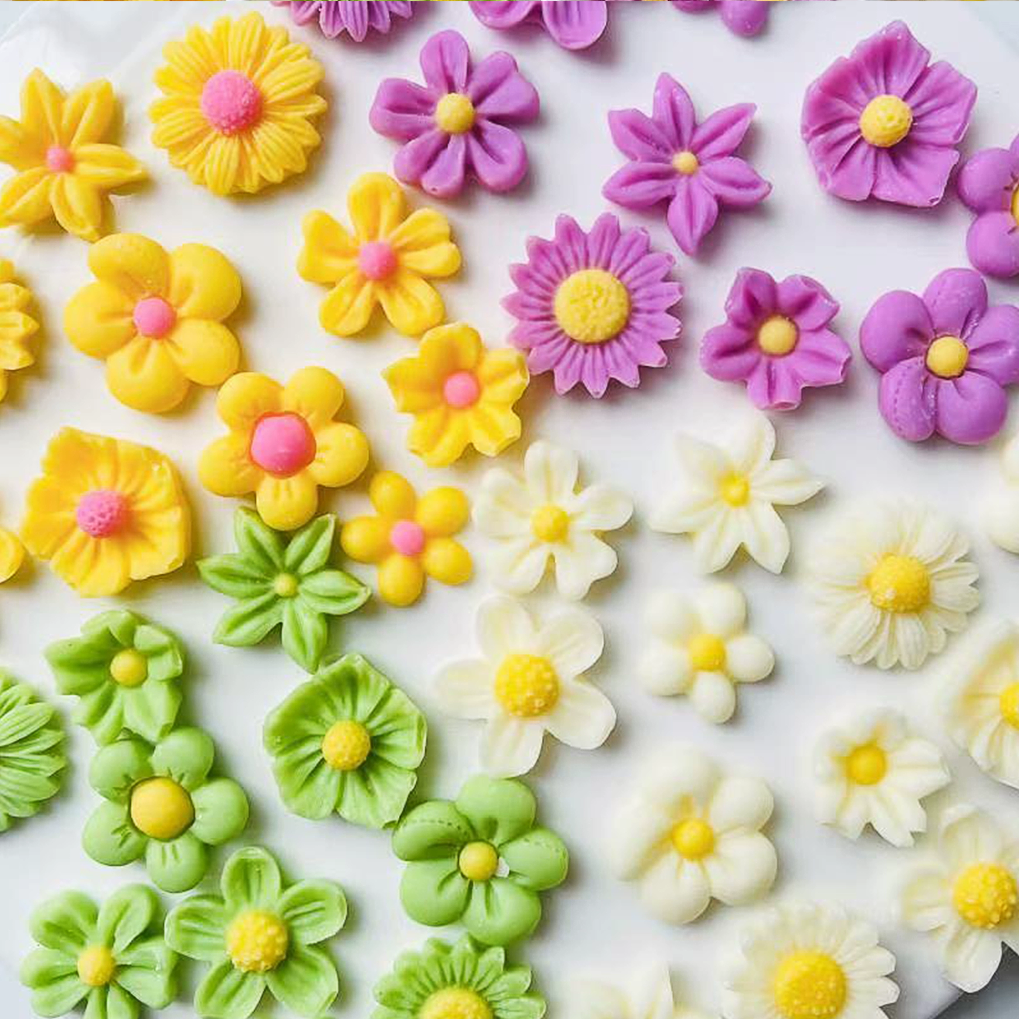 烘焙蛋糕装饰巧克力迷你小花雏菊花朵甜品摆件创意成品配件网红,节庆用品/礼品,蛋糕/烘焙装饰用品,淘宝优惠券,粉丝福利购,淘宝优惠卷
