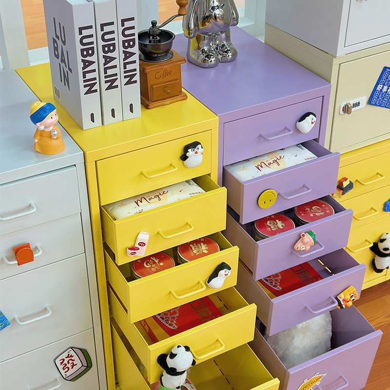 海尔默抽屉柜带滑轮梳妆台