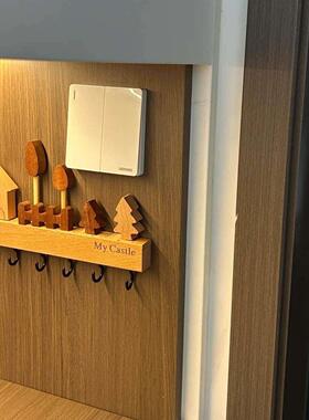 钥匙收纳玄关摆件壁挂式免打孔收纳架榉木挂钩中古风门口墙上装饰