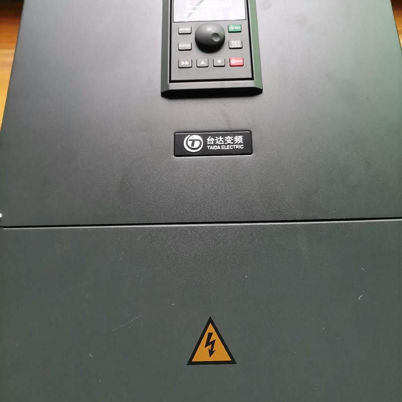 90KW/380V台达变频器;1个月换新质保18个标价非售价