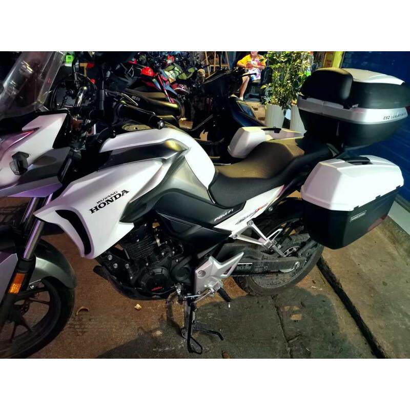 适用于贝纳利黄龙侧箱摩托车边箱挂箱储物箱防水快拆通用改装