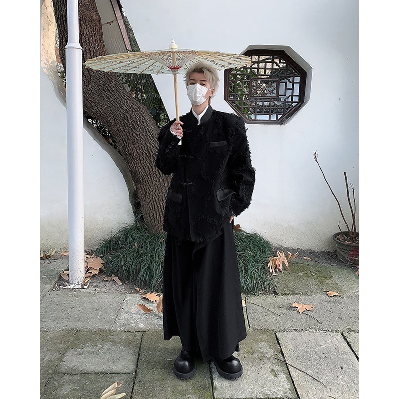 春季新中式国潮盘扣肌理高级感垫肩西服外套男小众复古设计感西装