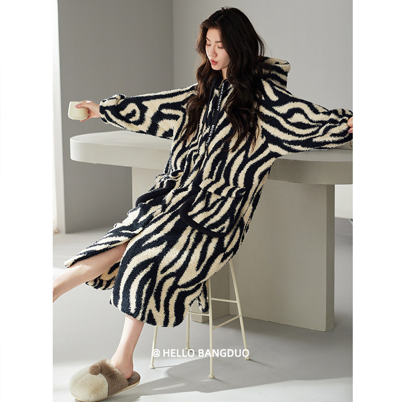 睡袍女士睡衣冬季珊瑚绒加厚加绒睡裙秋冬款法兰绒浴袍大码家居服,女士内衣/男士内衣/家居服,睡袍/浴袍,淘宝优惠券,粉丝福利购,淘宝优惠卷