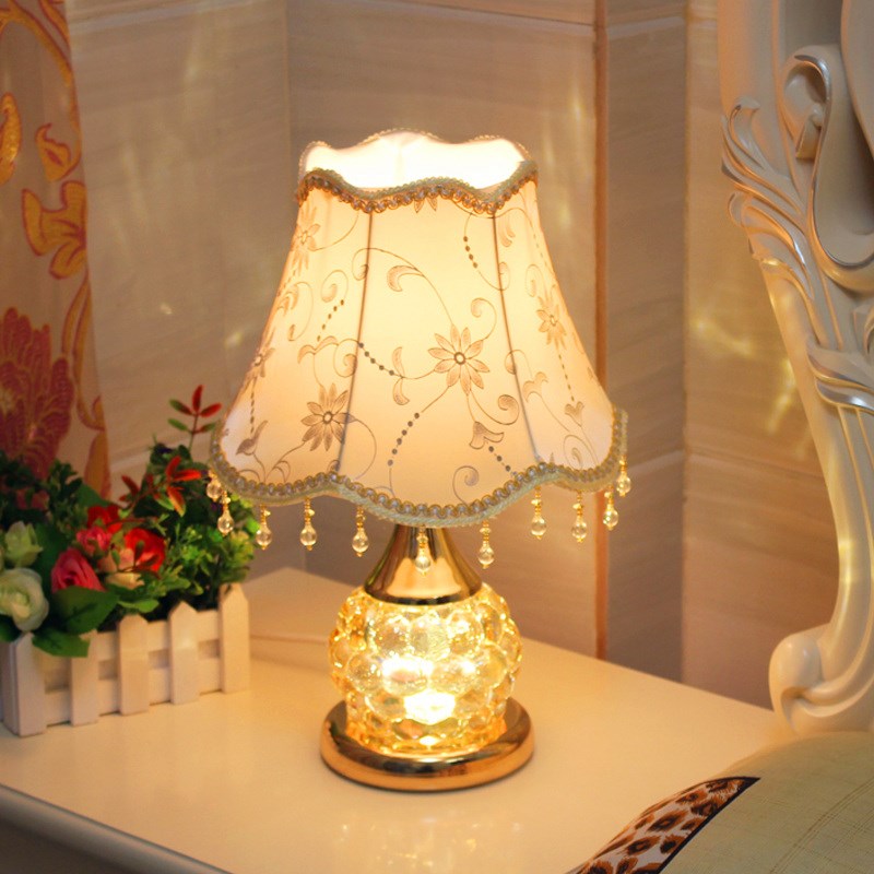 欧式台灯卧室床头灯少女公主美式长明灯结婚奢华主卧高级感装饰灯