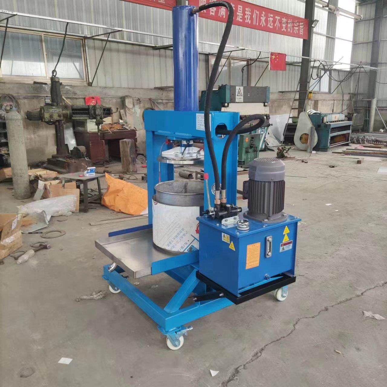 螺旋式果蔬榨汁机 0.5吨杨梅去核打浆机器 大型凤梨果汁加工设备,清洗/食品/商业设备,易拉罐生产设备,淘宝优惠券,粉丝福利购,淘宝优惠卷