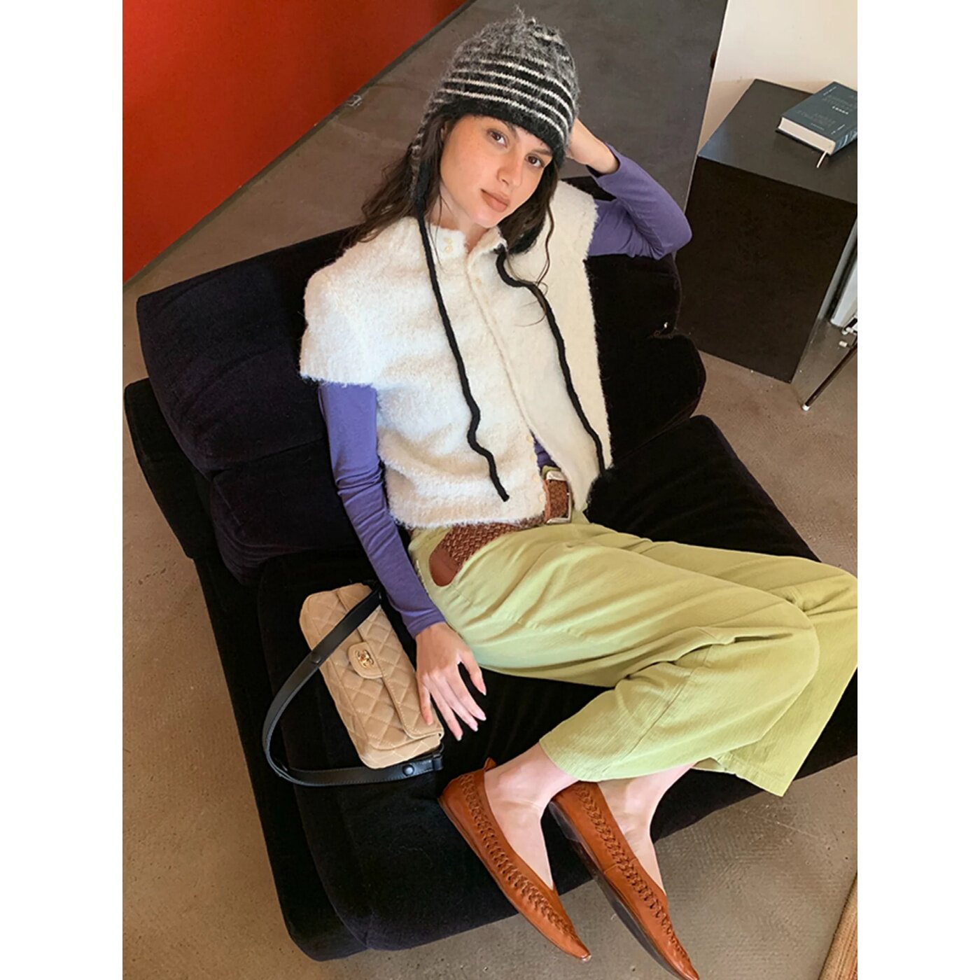 法式白色短袖开衫毛衣女秋冬高智感慵懒显瘦针织衫巨好看叠穿上衣