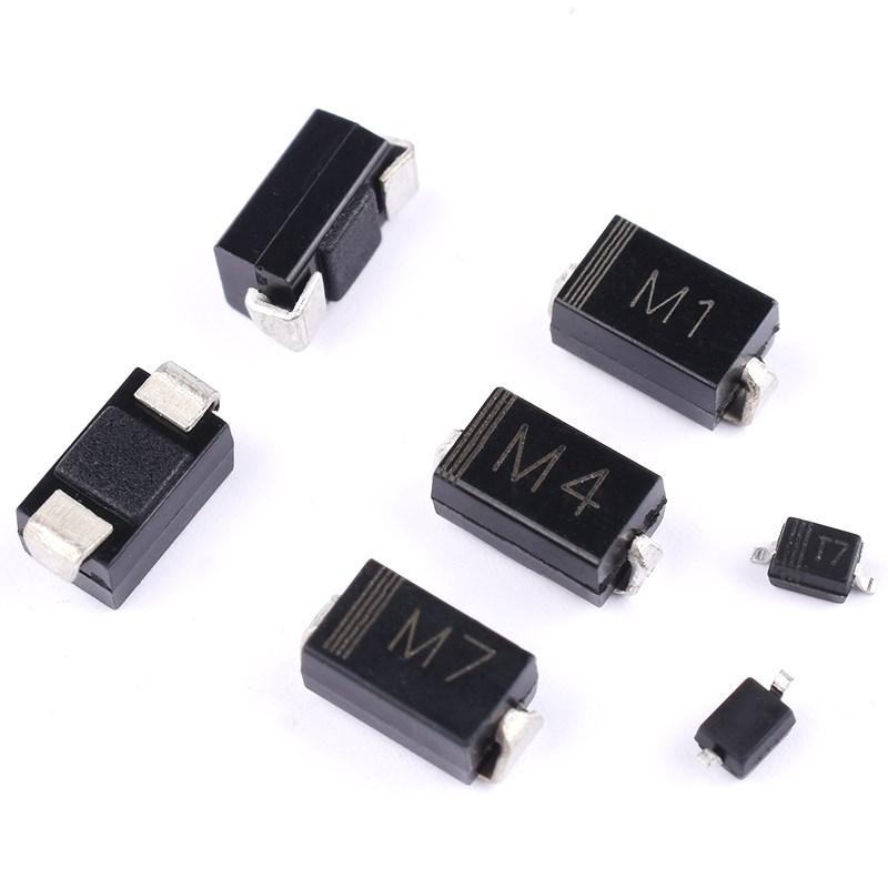 贴片整流二极管1N4007 IN4004 1N4001SMA封装 丝印T7 M7 M4 M1