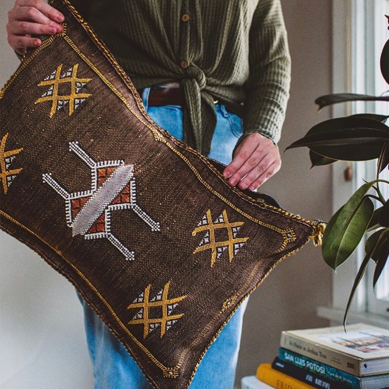 加厚版龙舌兰丝抱枕波西米亚手工民宿家用靠垫背靠枕民族护腰