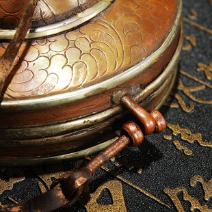 藏式碰铃盒藏式 用品尼泊尔手工雕花八吉祥紫铜碰玲碰玲保护套子