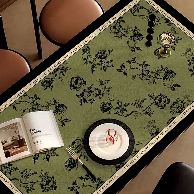 轻奢高级感复古绿桌垫免洗防水防油皮革桌布防烫隔热圆桌茶几垫