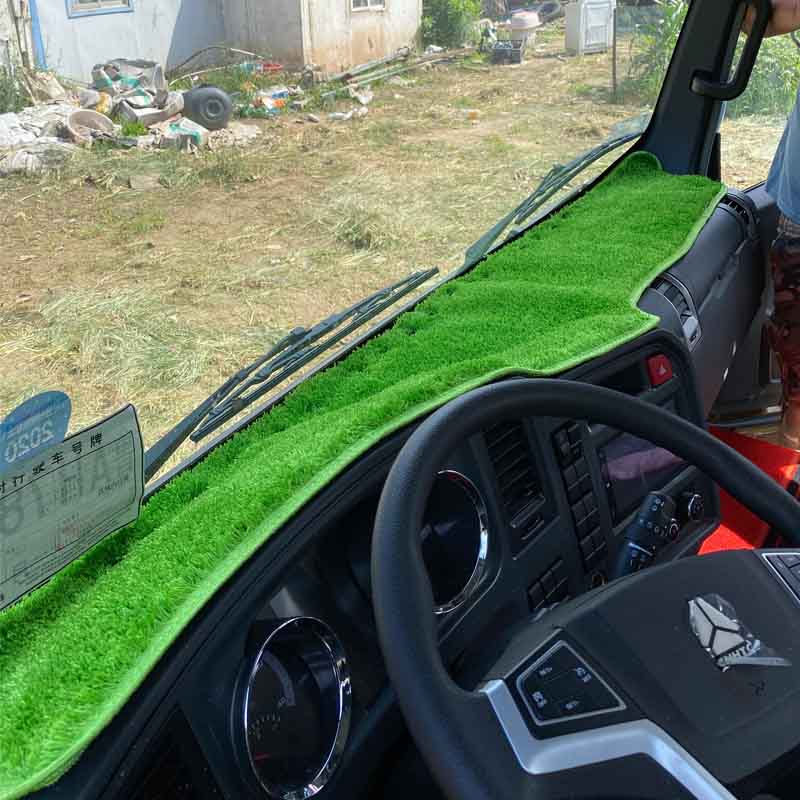 重汽HOWO豪沃悍将统帅王系追梦豪曼王牌货车工作台防晒避光垫装饰